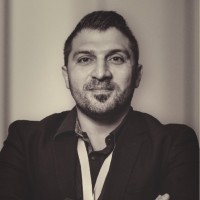 Upstream Employee Simon Yomtov's profile photo