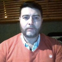 Roberto Villaseca Garrido Email