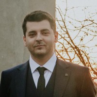 Marius Dan Email