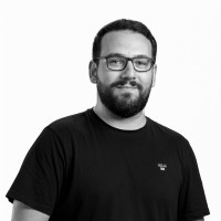 Dinis Esteves Email