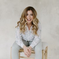 4 Walls Employee Lauren Hoover's profile photo