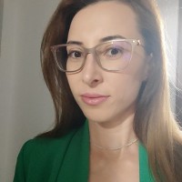 Andreea Paraschiva Email