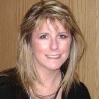 Leslie Schmidt Email & Phone Number