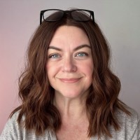 Hip2Save Employee Angela Calderon's profile photo