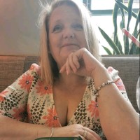 Suzanne Bell Email & Phone Number