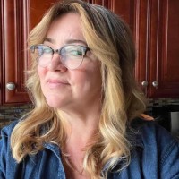 Adler Branding & Marketing Employee Laura Samet's profile photo
