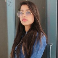 Saloni Bhatt Email