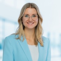 Nathalie Hahn Email