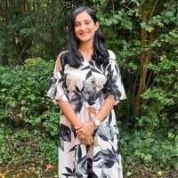 Abeera Irfan Email