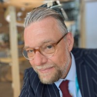 Jörg Mayer Email