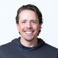 Email e telefono di Scott Clark