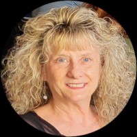 HireRight Employee Dee Wright's profile photo