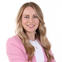 Fédération Des Commissions Scolaires Du Québec (Fcsq) Employee Ève Garon's profile photo