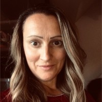 Lindsay Trimmings Email