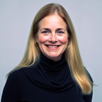 National Parking Association Employee Jenny Davlin's profile photo