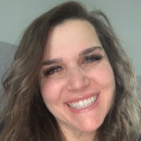 Ateki Employee Julie Thom's profile photo