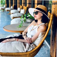 Elvy Nguyen Email