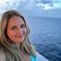 Rogue Aviation Employee Carrie Mugridge's profile photo