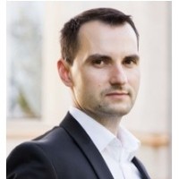 Sebastian Chwalibóg Email