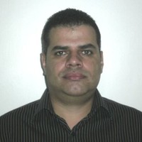 Eleazar Briceño Email