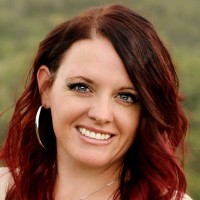 One Home Solution Employee Stefanie Versey's profile photo