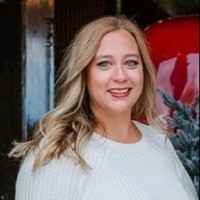 Amber Smith Email & Phone Number