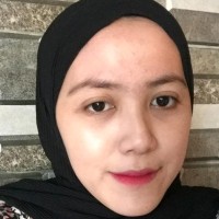 Mega Finance Employee Dini Wardah's profile photo