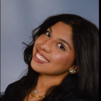 Helen Paredes's profile photo