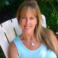 Lori Linn Email & Phone Number
