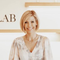 Meredith Kent Email & Phone Number