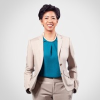 E-mail e número de telefone de Yessie Yosetya