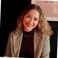 Abby Vesoulis Email & Phone Number