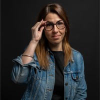 Pauline Vienne Email