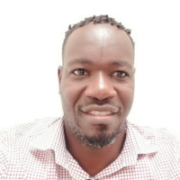 Universidad EARTH Employee Julius Mbuga's profile photo