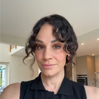 Karin Delin Email