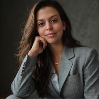 Companhia de Ferro Ligas da Bahia - FERBASA Employee Juliane Paranhos's profile photo