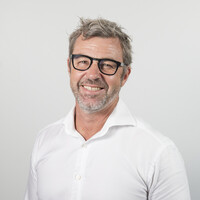 Indicator Employee Simon Dickson's profile photo