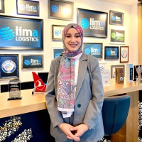 Betül Çevi̇K Email
