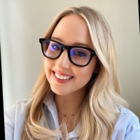 Mediabrands Employee Emma Tessier's profile photo