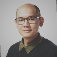 Julio Sakurai Email
