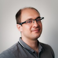 MacIej M. Email