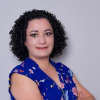 Cosío Laura Email