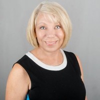 Charles Rutenberg Realty Employee Deb Devlin's profile photo