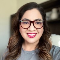 RESOLUT RE Employee Amelia Andrews's profile photo