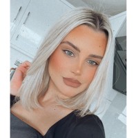 Elle Barnett Email