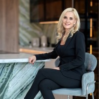 Knight Frank MENA Employee Michaela Muller's profile photo