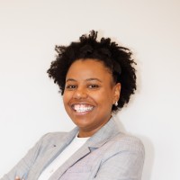 Larissa Simon Email
