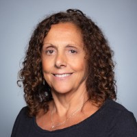 Deb MacKin Email & Phone Number