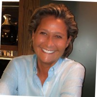 ASKDECO SAL Employee Zainab Shour's profile photo