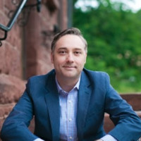 Udemy Employee Adrian Frederick's profile photo